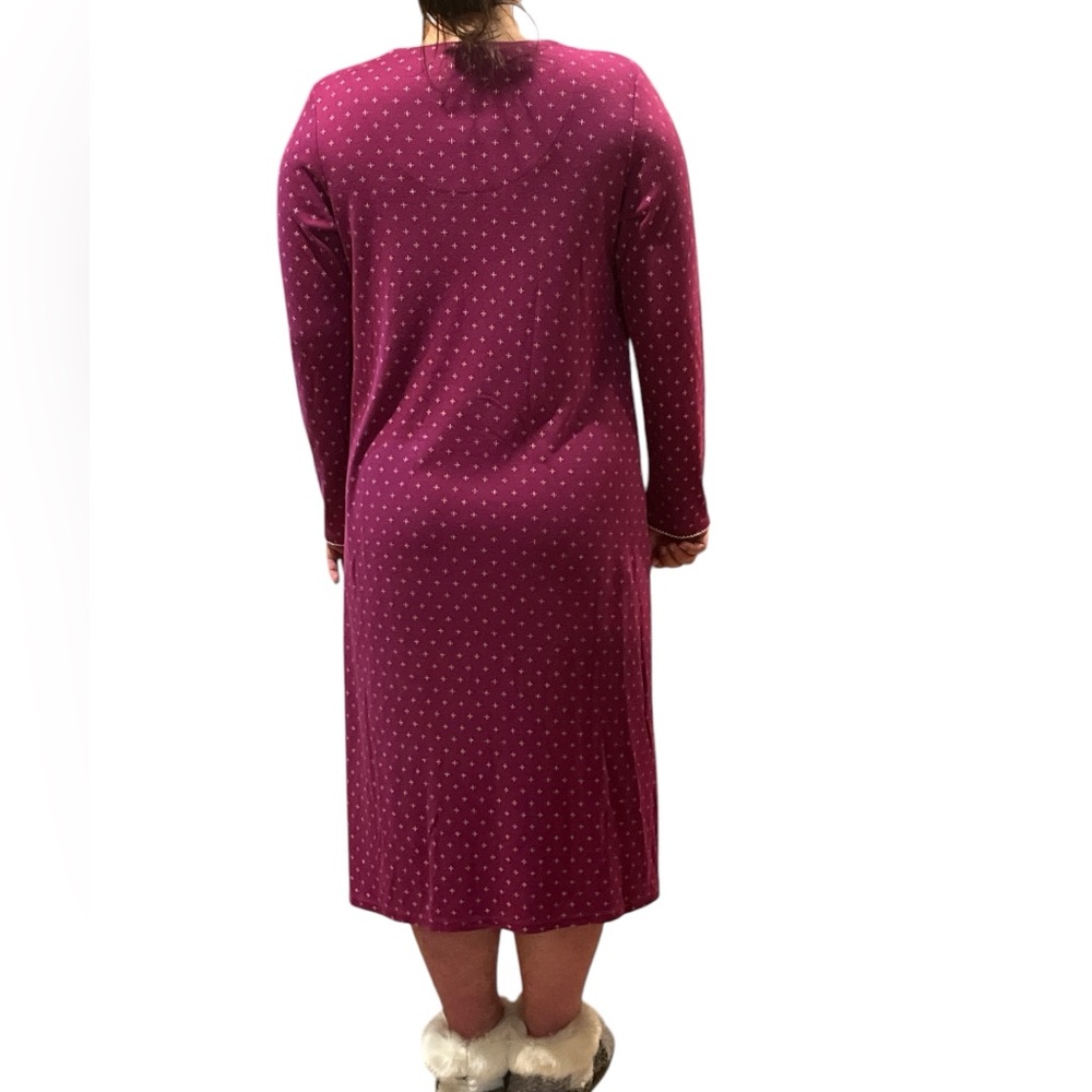 💚#2528 EUC Women’s Flannel Print Gown - Picture 3 of 8
